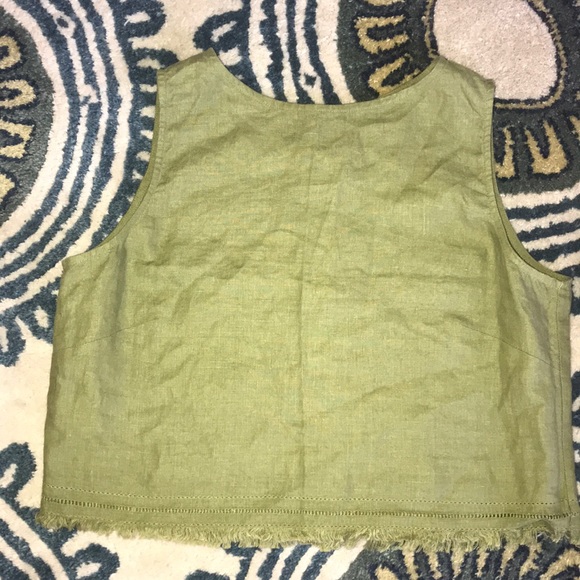 NWOT Etam Green Linen Top with back buttons - Picture 2 of 6